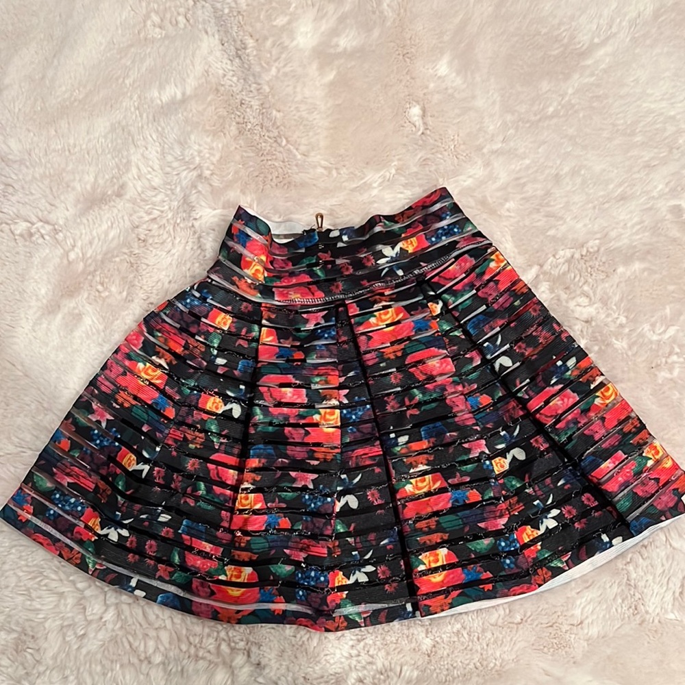 Girls skirt
